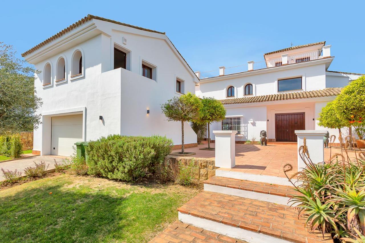 Yolo Spaces - Sotogrande - White House Villa Сан-Роке Экстерьер фото