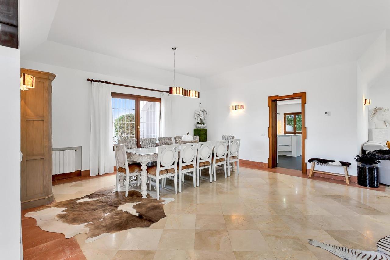 Yolo Spaces - Sotogrande - White House Villa Сан-Роке Экстерьер фото