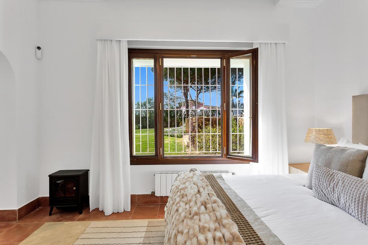 Yolo Spaces - Sotogrande - White House Villa Сан-Роке Экстерьер фото